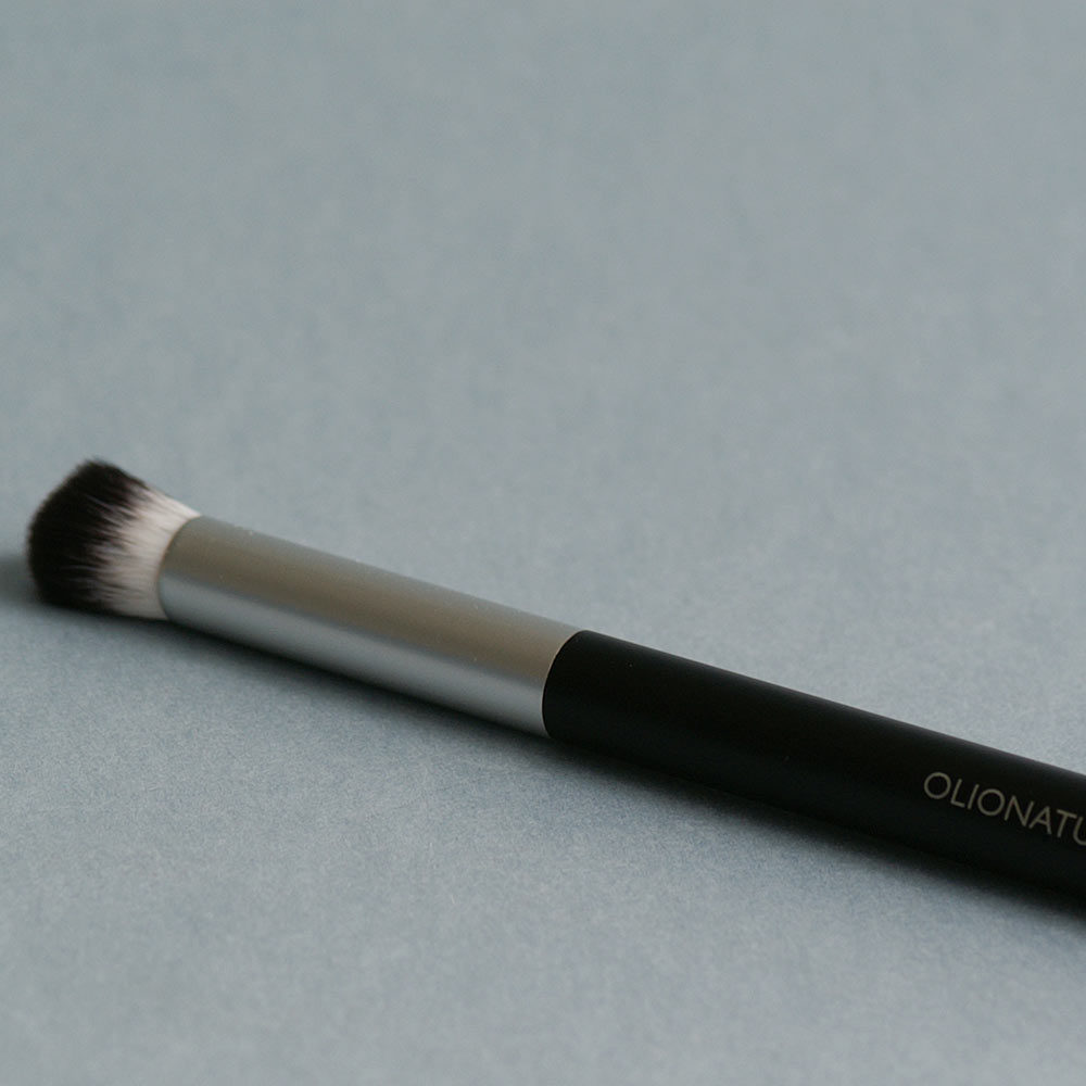 Concealer Buffer, liegend