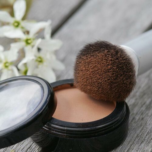 Bronzer in der Make-Up-Compact-Dose, 36 mm