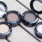 Eyeshadows in Brauntönen in Make-Up-Compactdosen 26 mm
